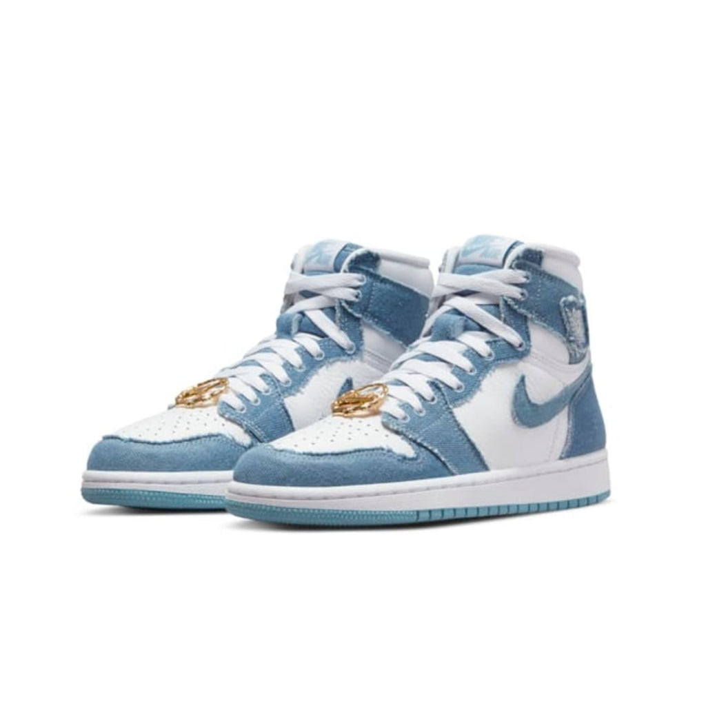 Air Jordan 1 High OG
"Denim"
